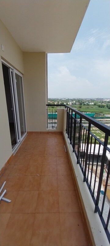 Staircase in 2.5 BHK Apartment at Aditya Park Town, Mahurali – for Rent