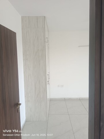 Bathroom in 3.5 BHK Apartment at Rishita Manhattan, Gomti Nagar – for Rent