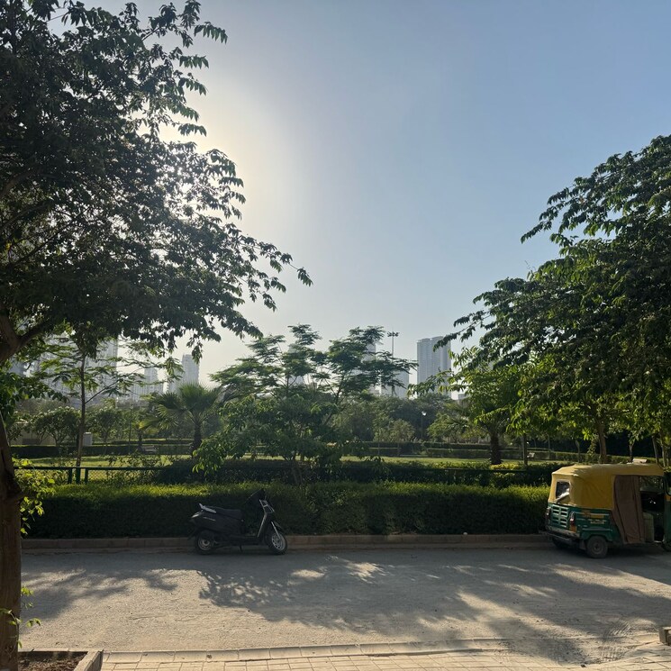 Exterior View, emaar-emerald-plaza 4 Bedroom 502 Sq.Yd. Builder Floor In Sector 65 Gurgaon 8835809