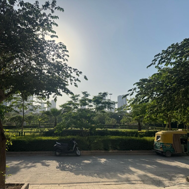 Exterior View, emaar-emerald-plaza 4 Bedroom 502 Sq.Yd. Builder Floor In Sector 65 Gurgaon 8835809