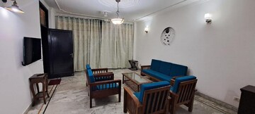 Bedroom in 3 BHK Builder Floor at Nehru Enclave – for Rent
