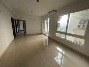 Room in 3 BHK Apartment at Hero Homes Phase 2, Sector 104 – for Sale