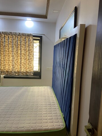 Bedroom in 3 BHK Apartment at Bhoomi Castle, Malad West – for Rent