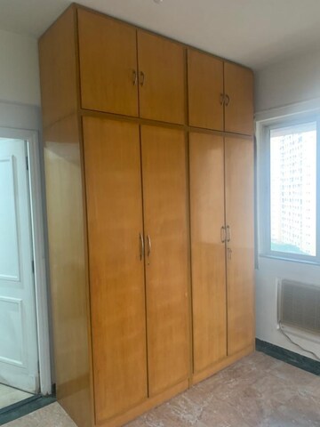 Furnished Amenities in 2 BHK Apartment at Hiranandani Avalon, Powai – for Rent