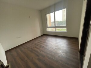 Room in 4 BHK Apartment at Hero Homes Gurgaon, Sector 104 – for Sale