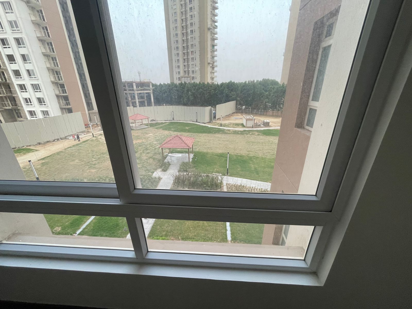 4 BHK + Servant Room 2450 Sq.Ft. Apartment in Hero Homes Gurgaon