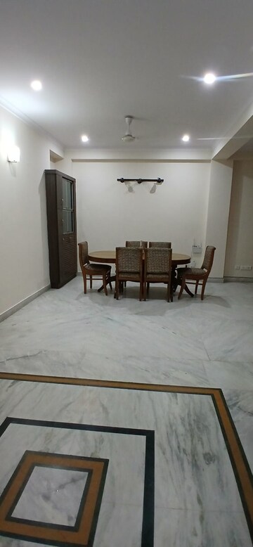Gym in 3 BHK Builder Floor at Sector 57 – for Rent
