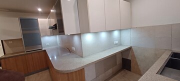 Kitchen in 3 BHK Builder Floor at Ardee Mall, Sector 52 – for Rent