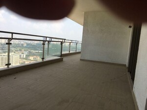 Room in 4 BHK Apartment at M3M Golf Estate, Sector 65 – for Sale