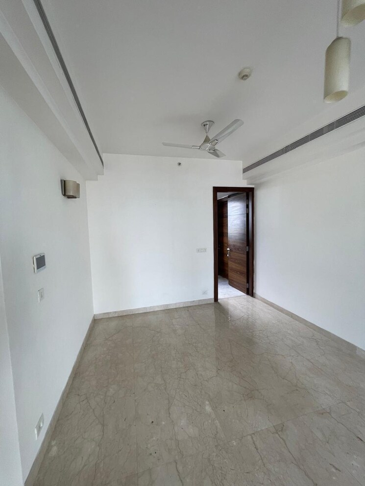 Room, m3m-golf-estate 4 Bedroom 4785 Sq.Ft. Apartment In Sector 65 Gurgaon 8835890