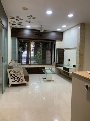 2 BHK Apartment For Sale in Borivali West