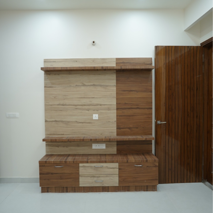 Room, ambala highway 6 Bedroom 242 Sq.Yd. Independent House In Ambala Highway Zirakpur 8835919