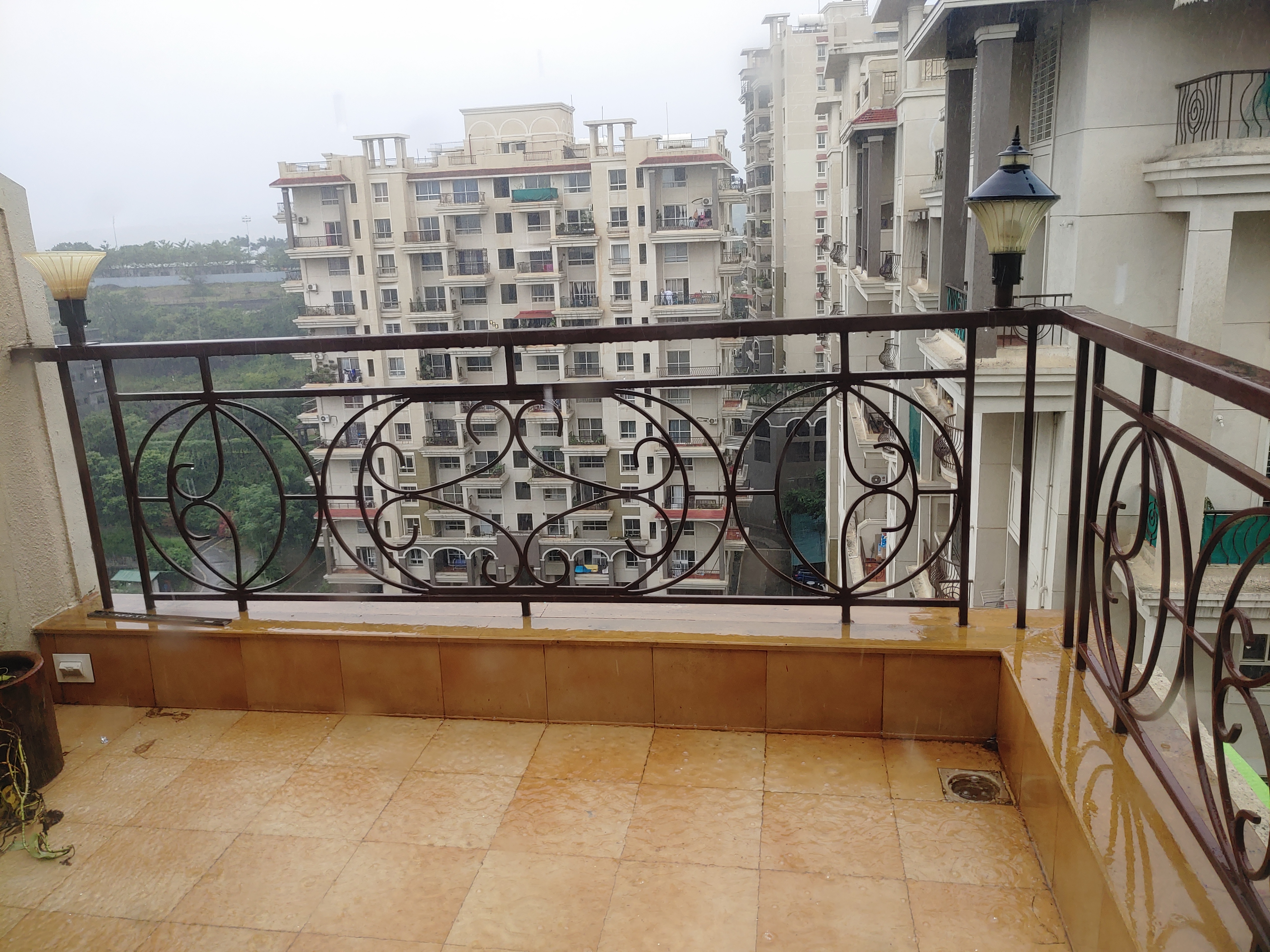 2 BHK + Servant Room Apartment For Rent in Nyati Equatorial II
