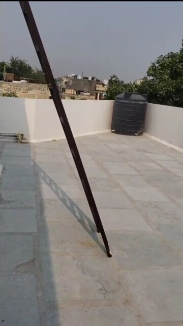 Balcony in 1 BHK Builder Floor at Lajpat Nagar 4 – for Rent