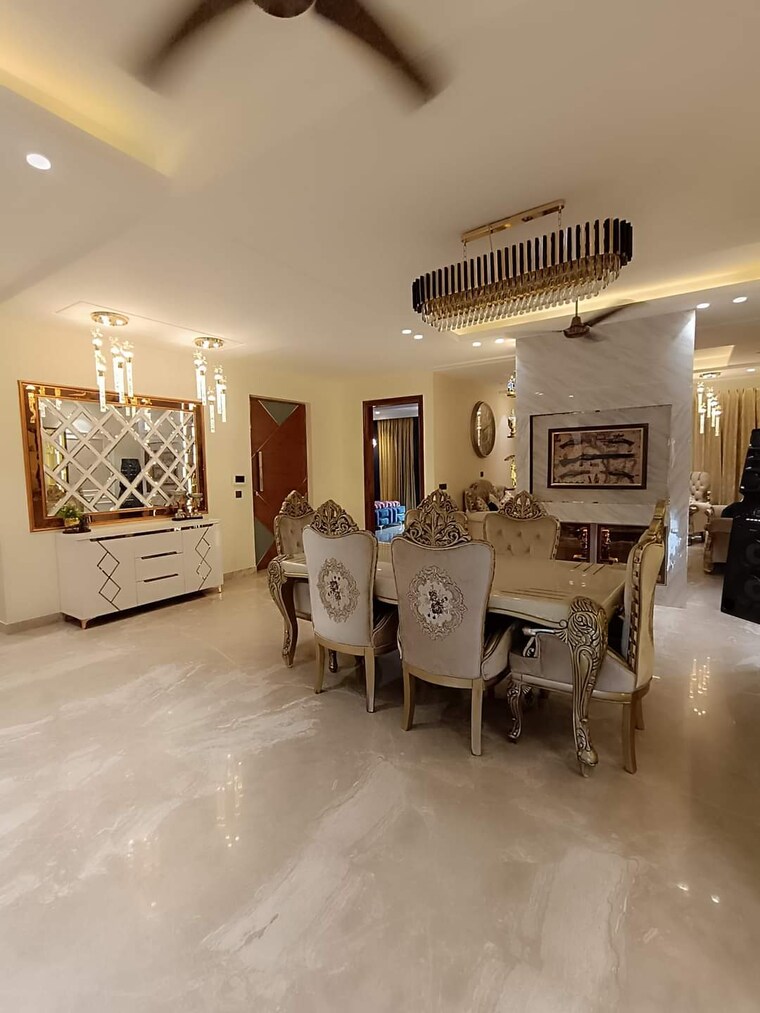  Parking, palam-vihar-residents-association 4 Bedroom 2800 Sq.Ft. Builder Floor In Palam Vihar Gurgaon 8836114