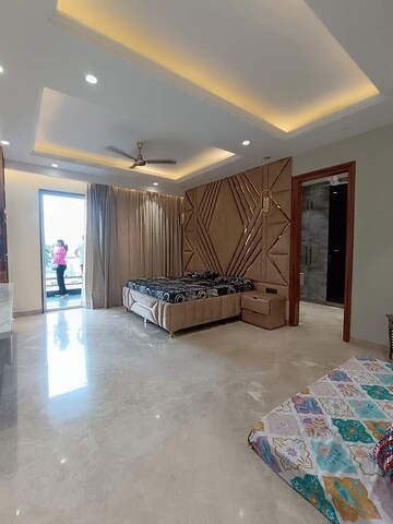 Living Room in 4 BHK Builder Floor at Palam Vihar Residents Association, Palam Vihar – for Sale