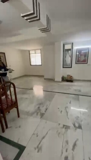 Room in 3 BHK Apartment at Pearls Gateway Towers, Vaishali Sector 4 – for Sale
