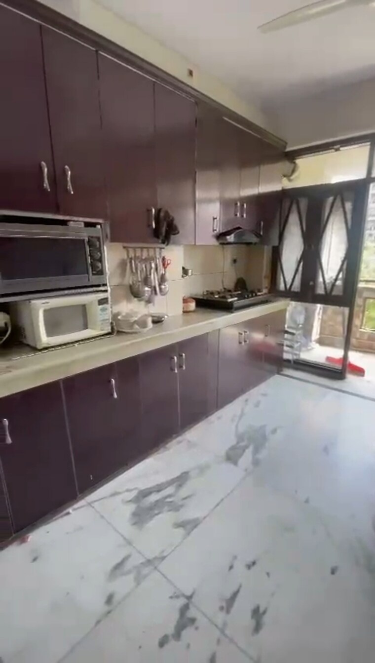 Kitchen, pearls-gateway-towers 3 Bedroom 1585 Sq.Ft. Apartment In Vaishali Sector 4 Ghaziabad 8836126