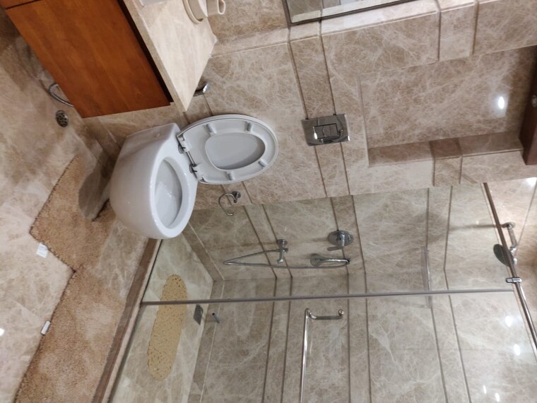 Attached Bathroom, panchsheel enclave 4 Bedroom 350 Sq.Yd. Builder Floor In Panchsheel Enclave Delhi 8836092