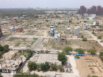 Master Bedroom in 3 BHK Apartment at Rishita Manhattan, Gomti Nagar – for Rent