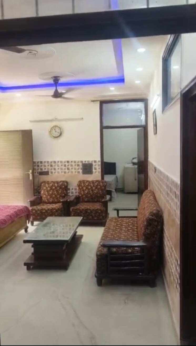 Living Room, lajpat nagar 4 2 Bedroom 800 Sq.Ft. Builder Floor In Lajpat Nagar 4 Delhi 8836156