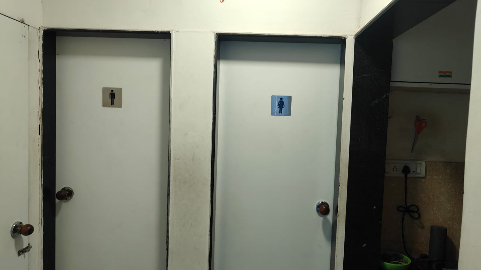 Office Space For Rent in DLH Park