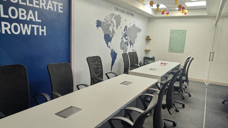 Team Area, dlh-park Commercial Office Space 2200 Sq.Ft. In Malad West Mumbai 8836188