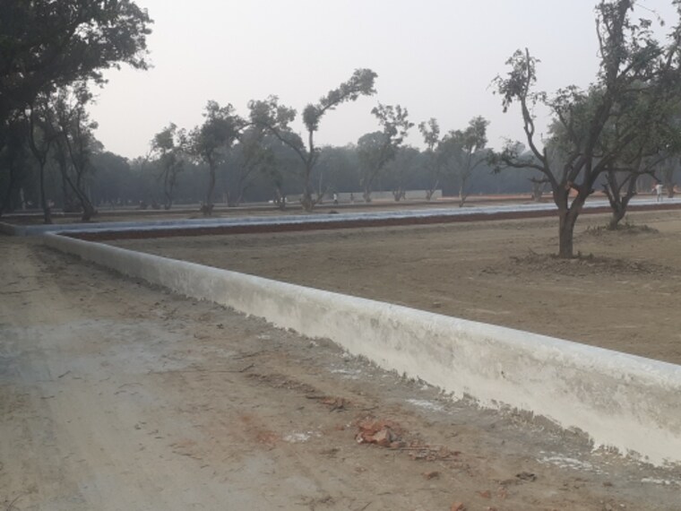 undefined, budheshwar  1000 Sq.Ft. Plot In Budheshwar Lucknow 8836221