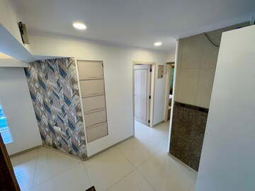 Room in 2 BHK Apartment at Trombay – for Rent