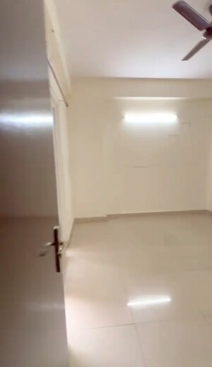 Room in 2 BHK Apartment at Paramount Emotions, Sector 1 Greater Noida – for Sale