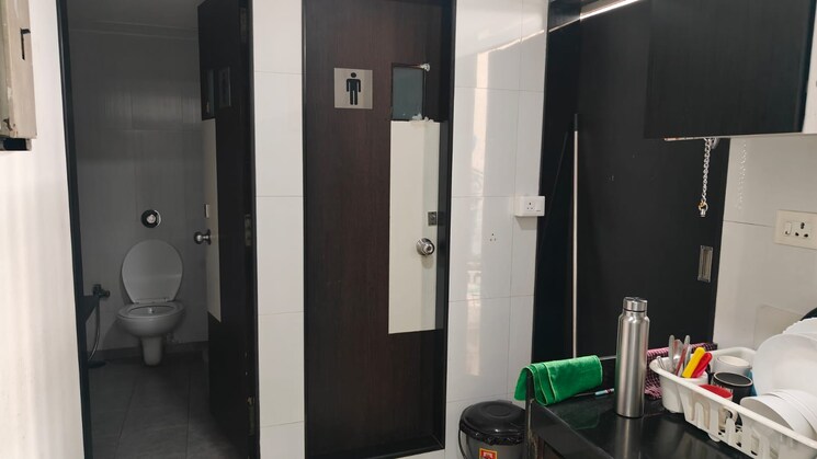 undefined, dlh-park Commercial Office Space 1500 Sq.Ft. In Malad West Mumbai 8836239