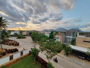 4 BHK Villa – Exterior View View at Prestige Golfshire, Nandi Hills - for Sale