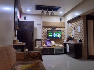 Living Room in 2 BHK Apartment at Seema CHS Chembur, Chembur – for Rent