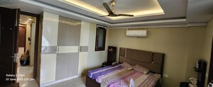 Bedroom in 3 BHK Builder Floor at DLF Imperial Residences, Dlf Phase I – for Sale