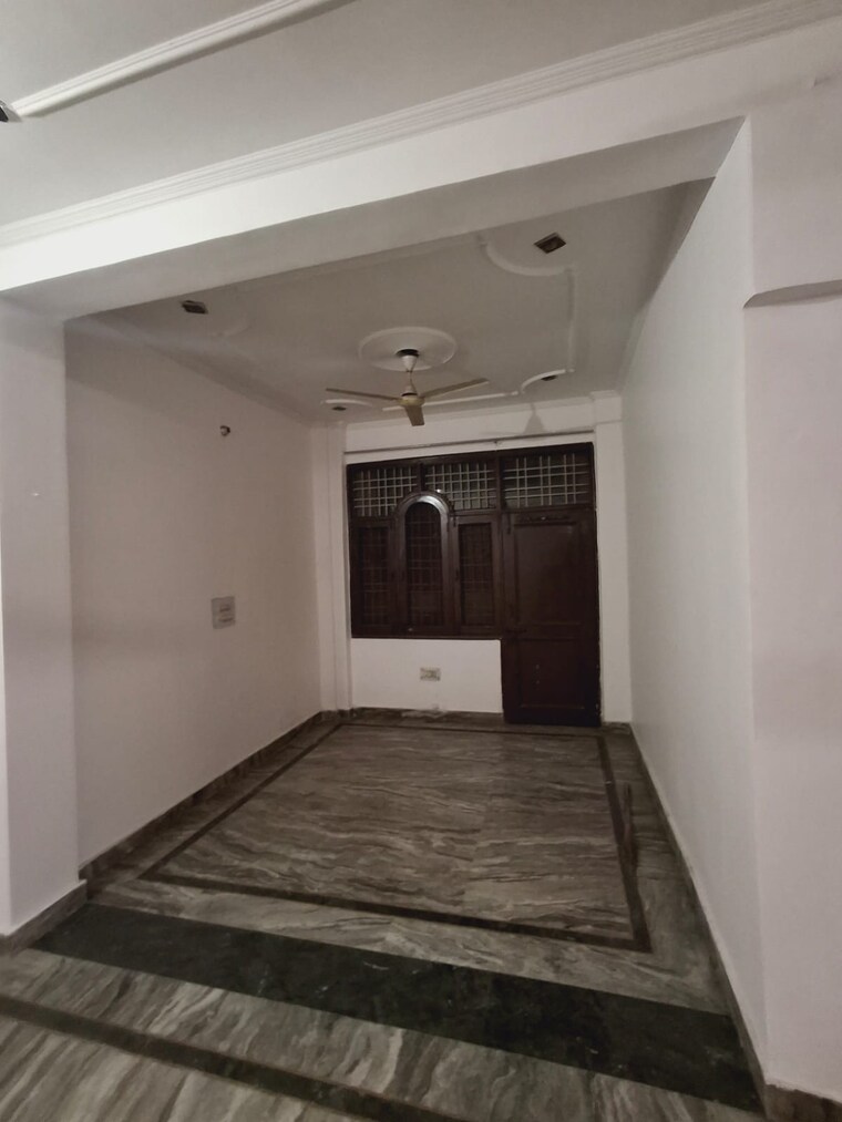 Room, bhn-tower 2 Bedroom 1150 Sq.Ft. Builder Floor In Sector 45 Noida 8836389