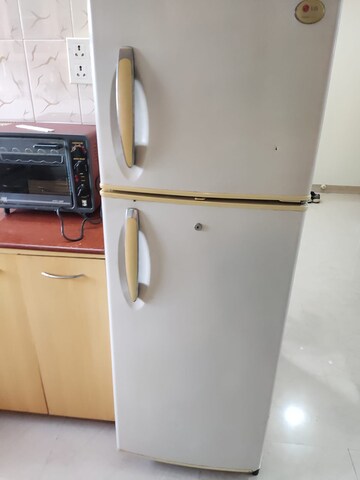 Furnished Amenities in 1 BHK Apartment at Orchid Residency, Govandi East – for Rent