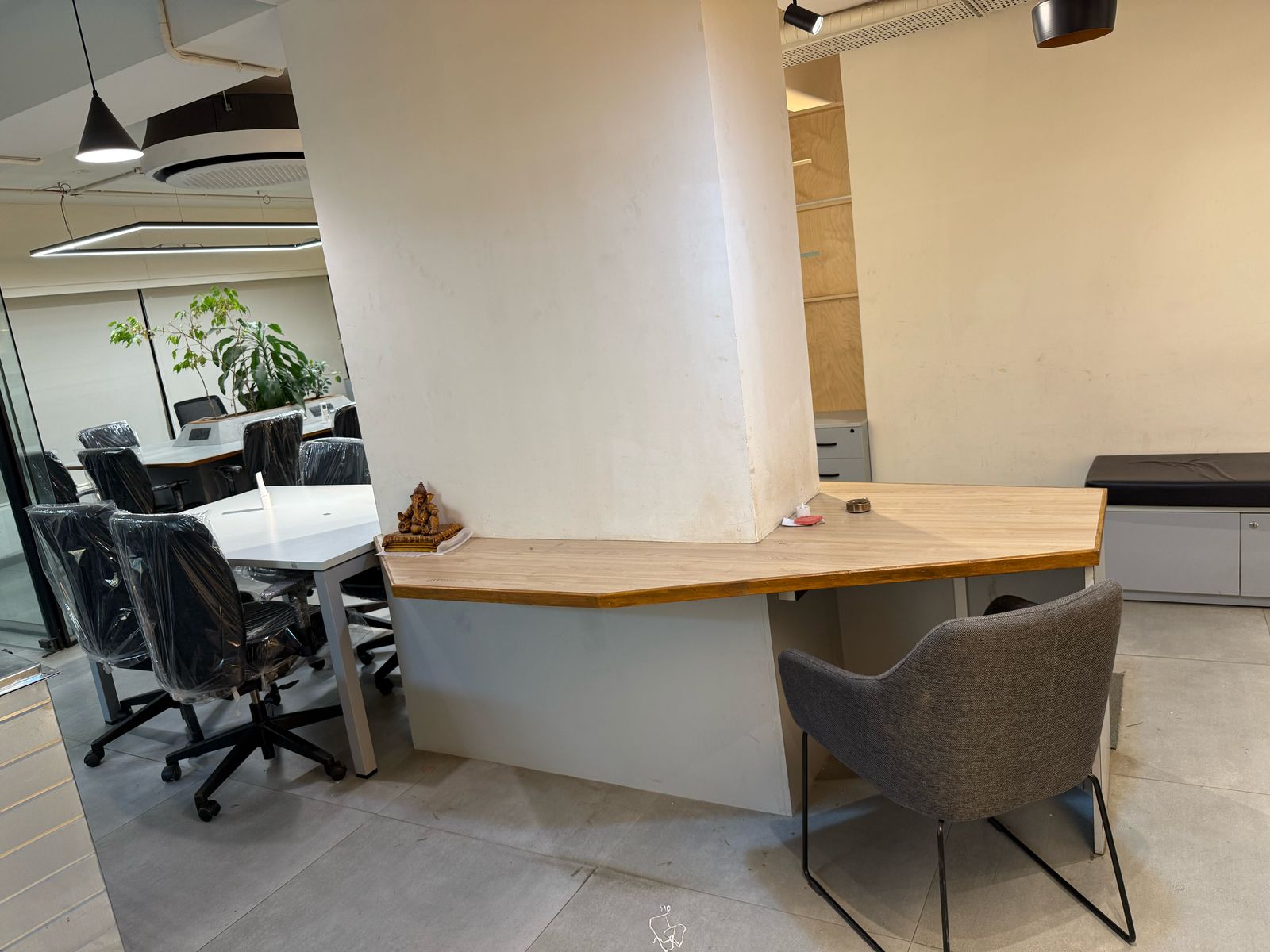 Office Space For Rent in Mayur Plaza Marol