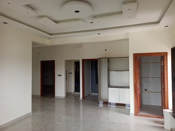 Building Lobby in 2 BHK Villa at Beml Layout – for Rent