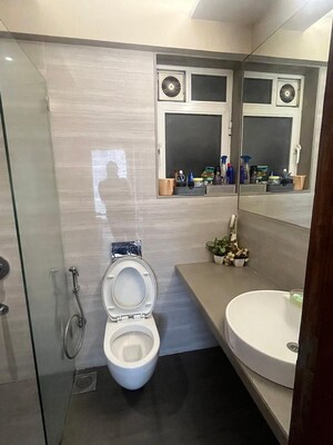 Attached Bathroom in 3 BHK Apartment at Andheri West – for Sale