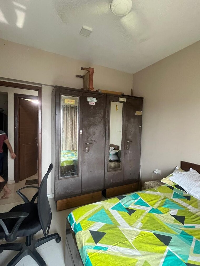 Master Bedroom, andheri west 3 Bedroom 900 Sq.Ft. Apartment In Andheri West Mumbai 8836651