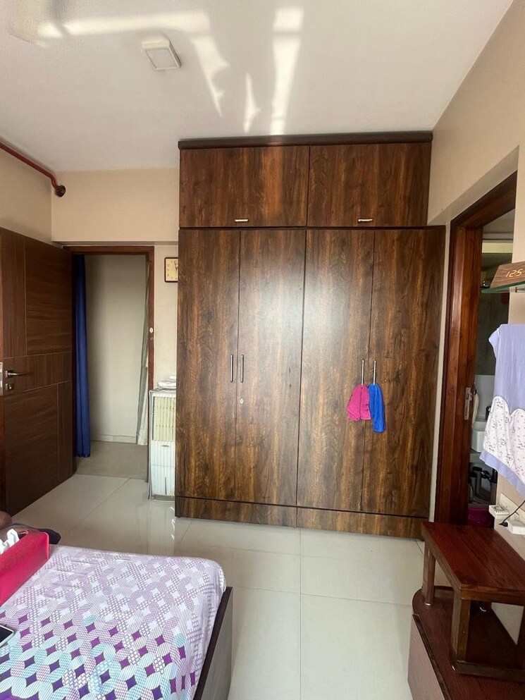 Bedroom, andheri west 3 Bedroom 900 Sq.Ft. Apartment In Andheri West Mumbai 8836651