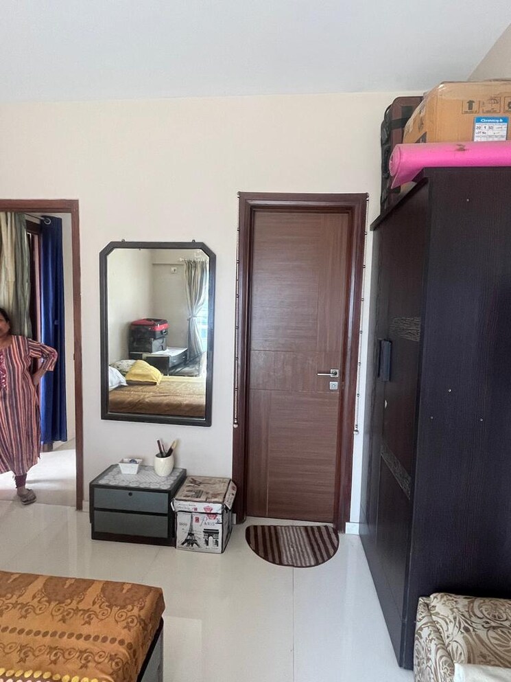 Bedroom, andheri west 3 Bedroom 900 Sq.Ft. Apartment In Andheri West Mumbai 8836651