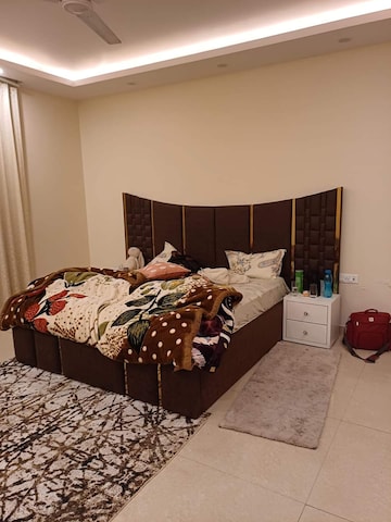 1 BHK Builder Floor For Rent in Sector 143a Noida