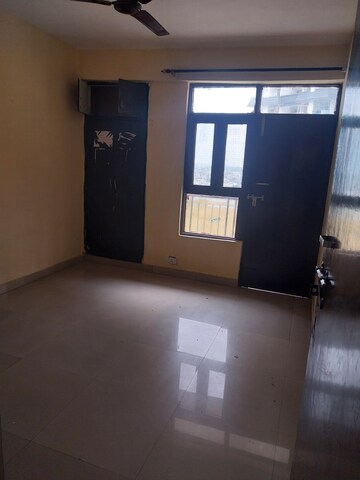 Kitchen in 2.5 BHK Apartment at Mahagun Mahagunpuram II, Lal Kuan – for Sale