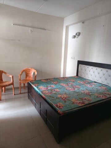 Bedroom in 2 BHK Apartment at Ajnara Gen X, Dundahera – for Rent