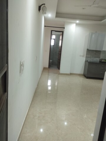 1 BHK Builder Floor For Rent in Saket