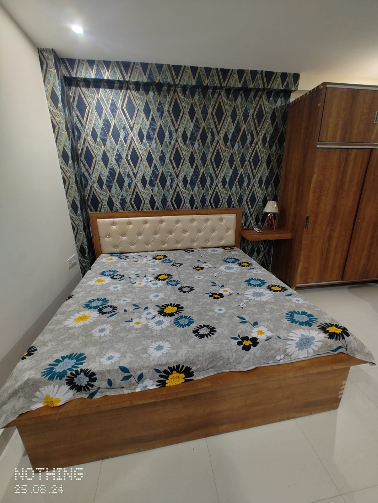 1 BHK + Pooja Room Apartment For Rent in SectoR-26a