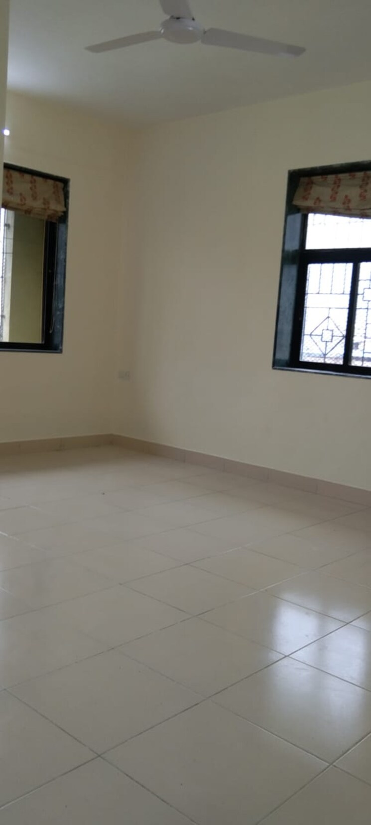 Room, swaraj-accolade-chs 3 Bedroom 1300 Sq.Ft. Apartment In Louis Wadi Thane 8836691