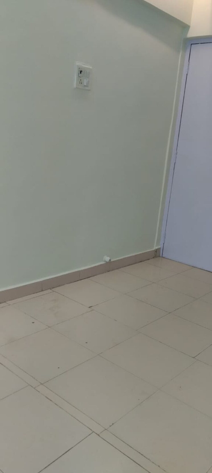 Room, swaraj-accolade-chs 3 Bedroom 1300 Sq.Ft. Apartment In Louis Wadi Thane 8836691