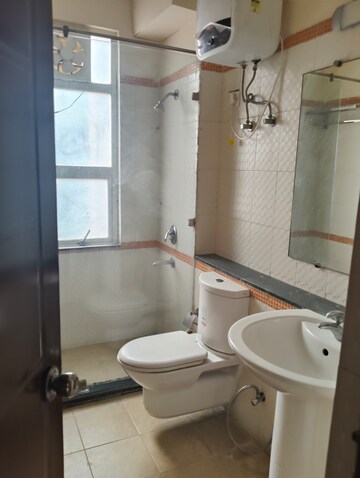 Master Bedroom in 3.5 BHK Apartment at The Legend One, Sector 57 – for Rent